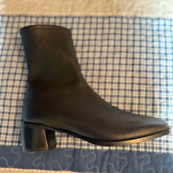 Quince Italian Leather Stretch Sock Bootie - Picture 6 of 8